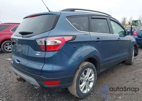 2018 Ford Escape Se из США, поврежденный, VIN 1FMCU9GD4JUA68645